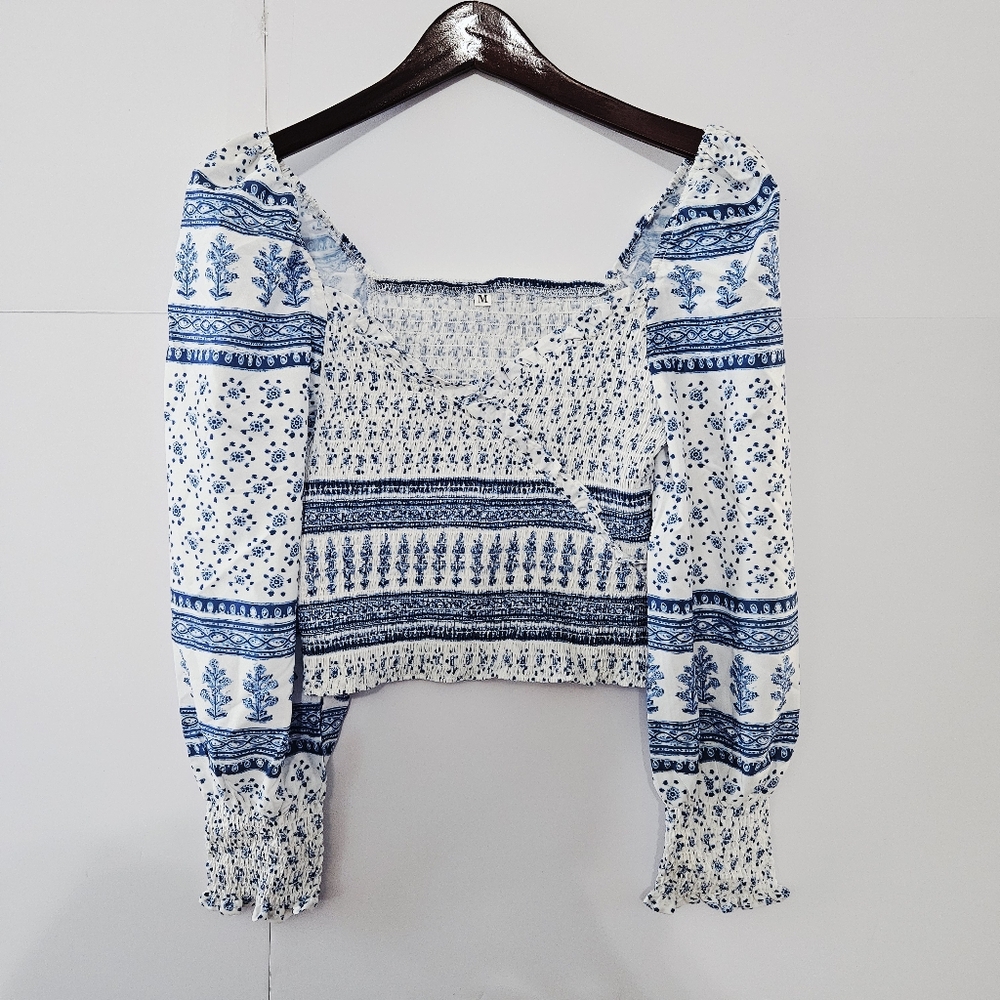 Shein Size M Blue and White Long Puffy Long-Sleeveled Smocked Ribbed Crop Top Sh